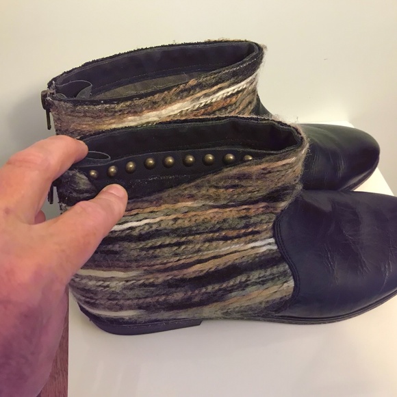 OBO Sending to ThredUp Wed. OTBT Tilton bootie Black leatherw/textile upper. EUC - Picture 4 of 16